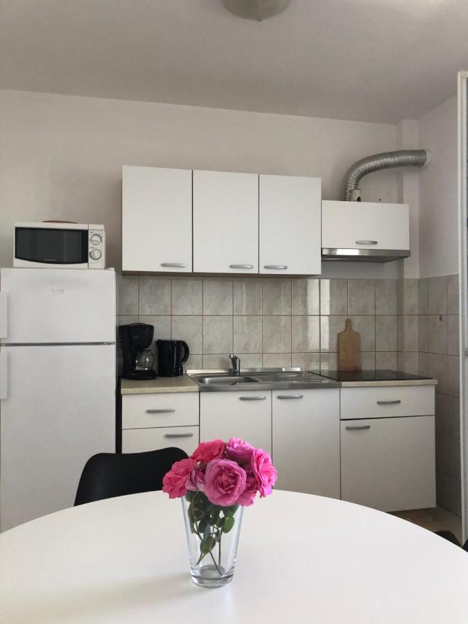 Apartments Mira Trogir Kültér fotó