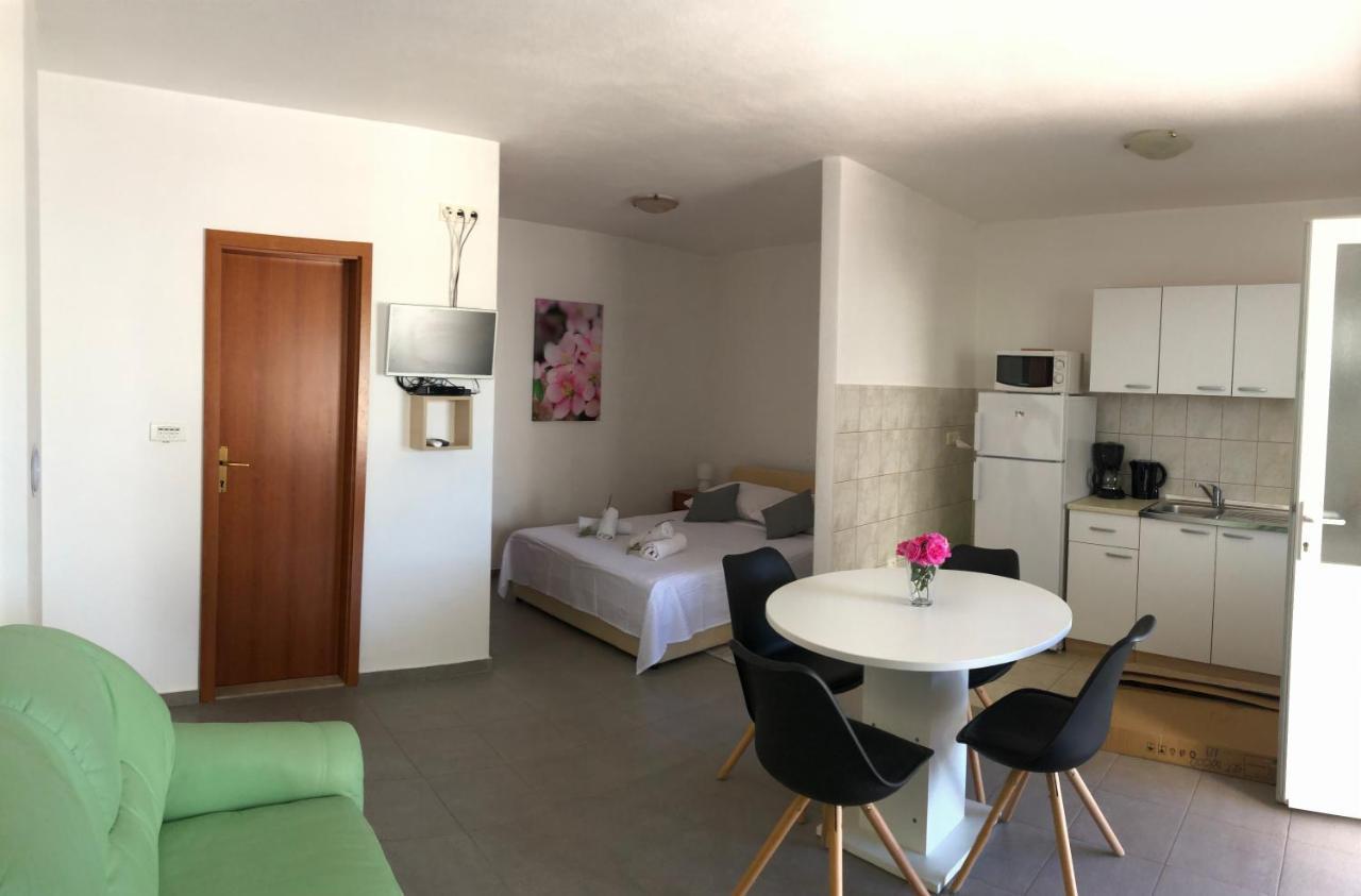 Apartments Mira Trogir Kültér fotó